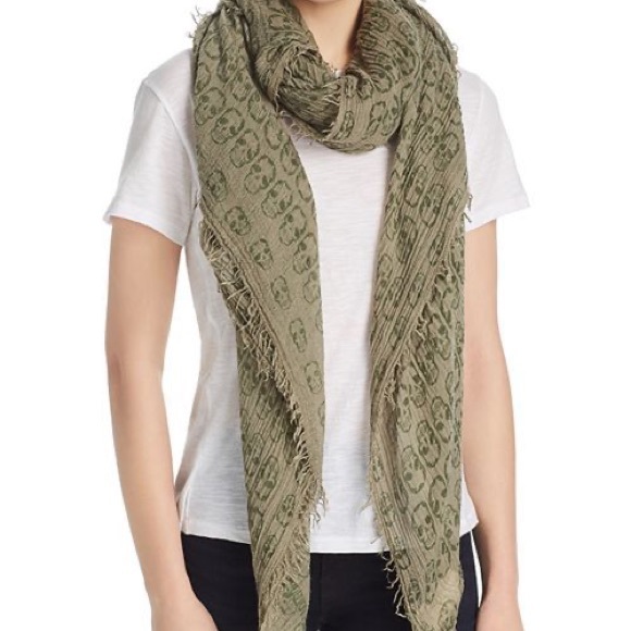 ZADIG ET VOLTAIRE SKULL SCARF - Picture 1 of 3